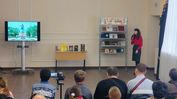 «Он – наш поэт, он – наша слава»